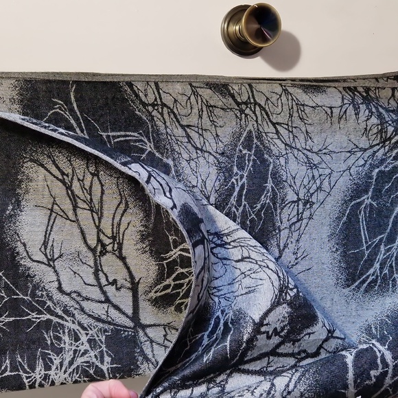 Large cotton scarf/wrap - Picture 2 of 4